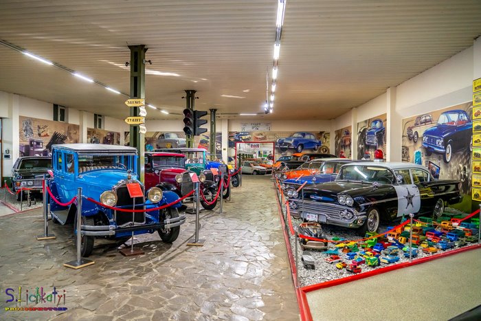музей фаэтон запорожье автомобили техника экскурсия